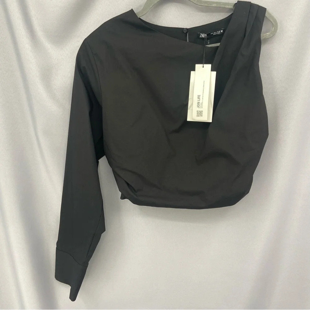 NWT Zara One‎ Sleeve Black Crop Top Size Large